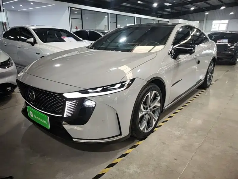 Mazda EZ-6, 2025
