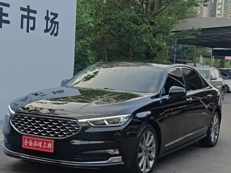 Ford Taurus, 2022