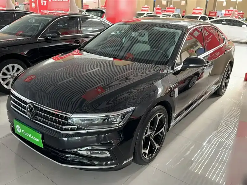 Volkswagen Magotan, 2023