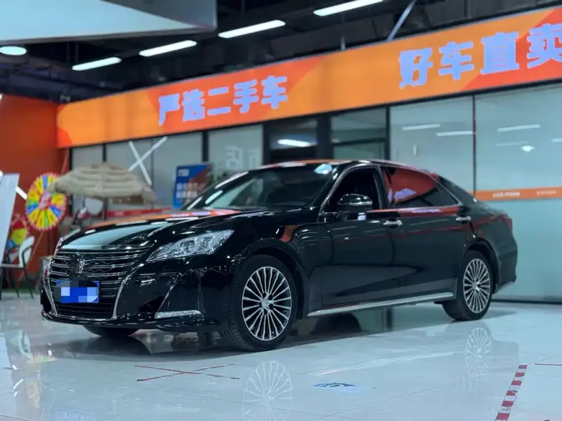 Toyota Crown, 2019