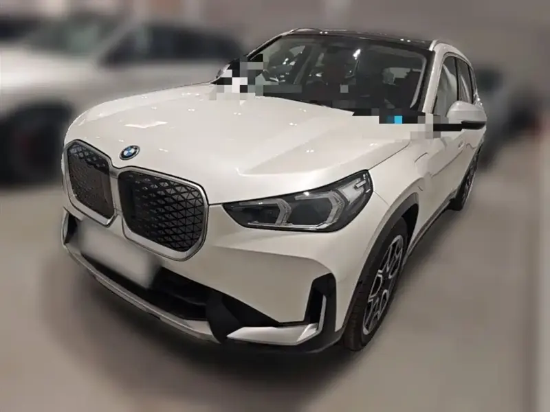 BMW iX1, 2024