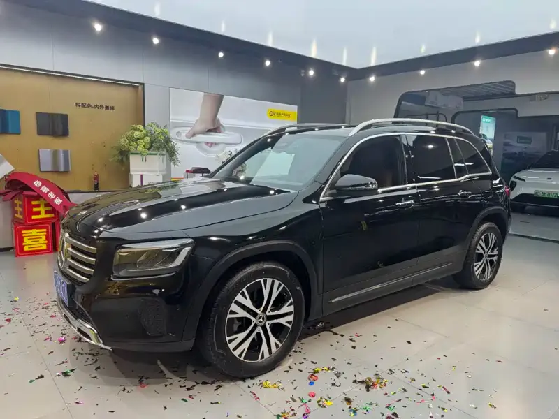 Mercedes-Benz GLB, 2025