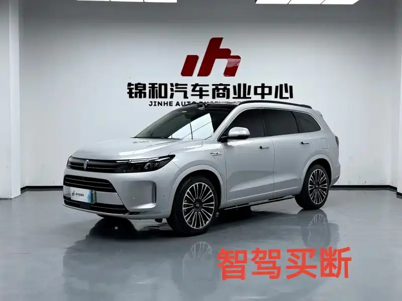 AITO M7, 2024