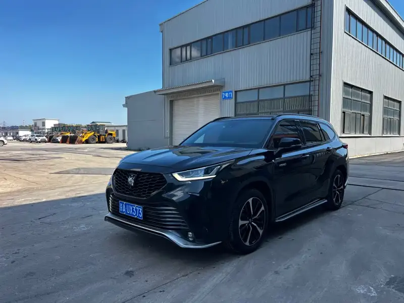 Toyota Crown Kluger, 2022