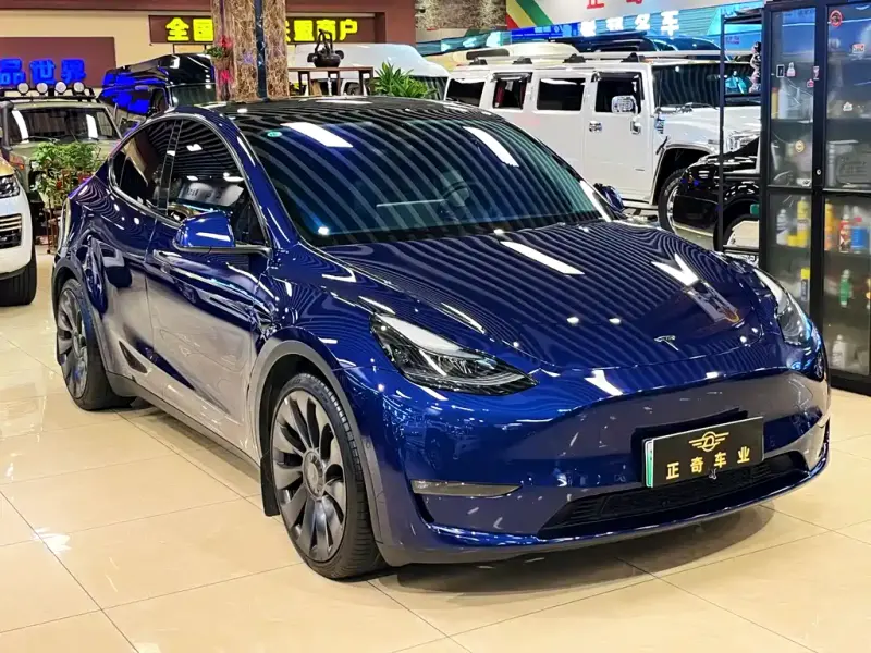Tesla Model Y, 2023