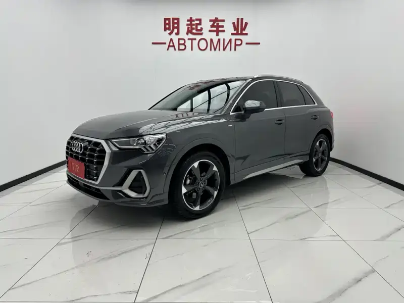 Audi Q3, 2022