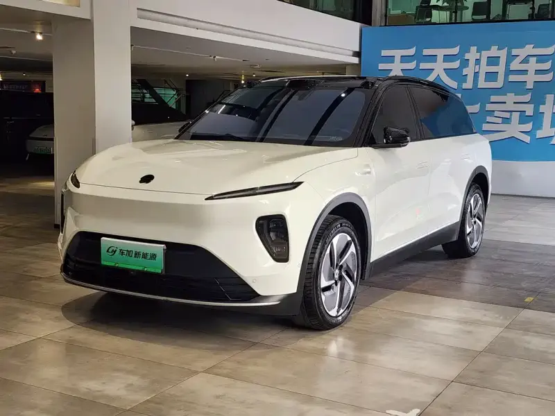NIO ES8, 2023