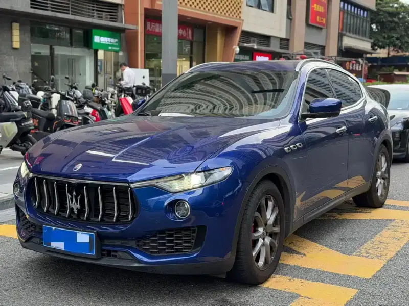 Maserati Levante, 2021