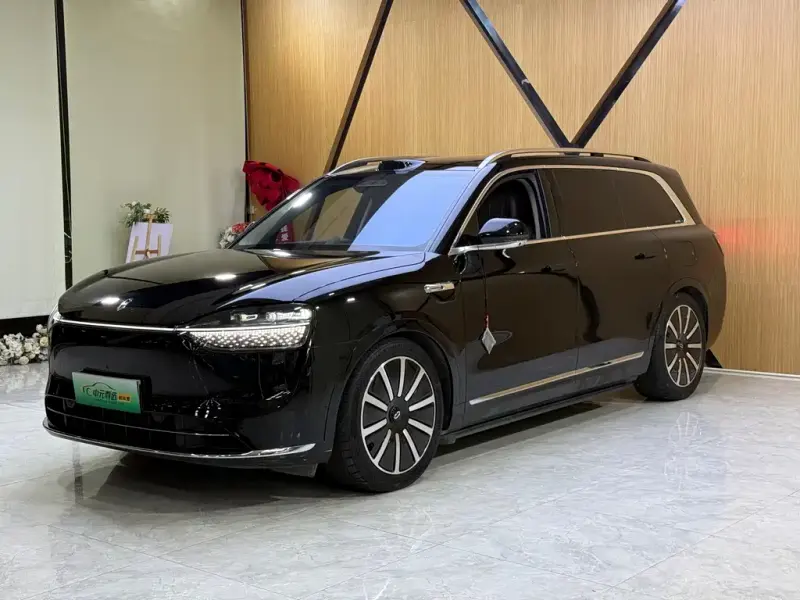AITO M9, 2025