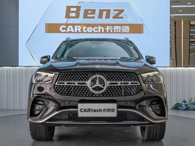 Mercedes-Benz GLE( ), 2024