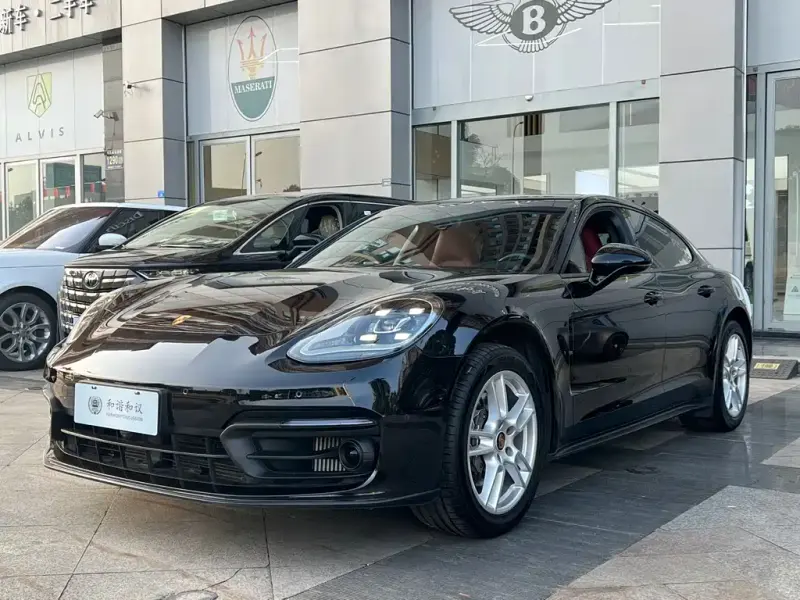 Porsche Panamera, 2021
