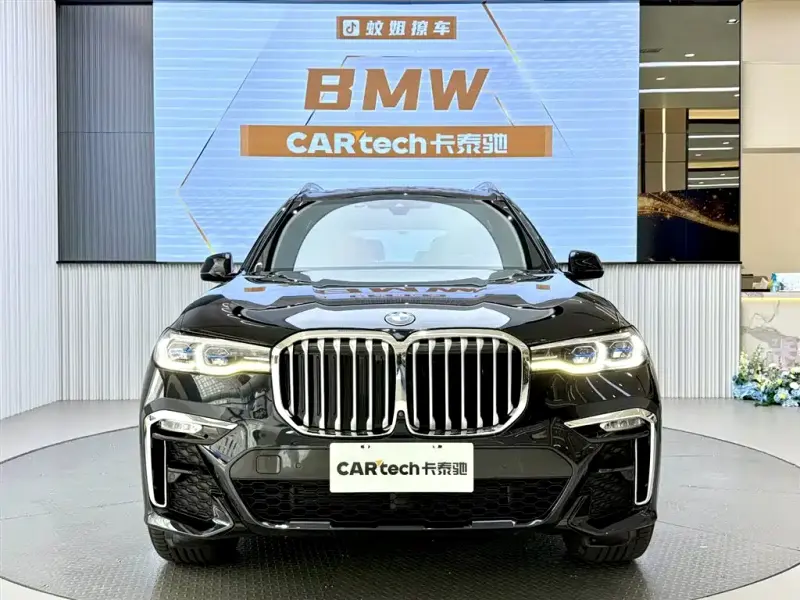 BMW X7, 2022