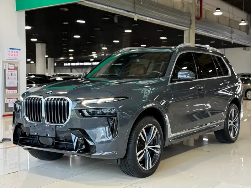 BMW X7, 2023