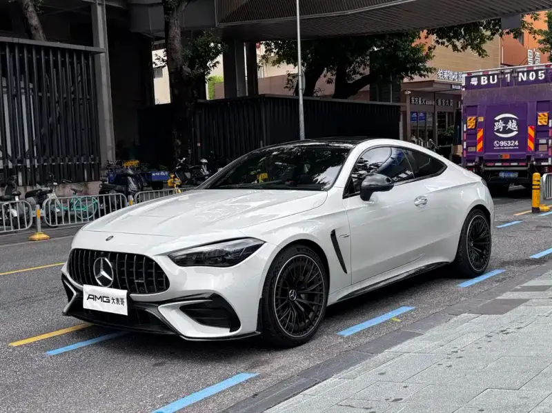 Mercedes-Benz CLE AMG, 2025