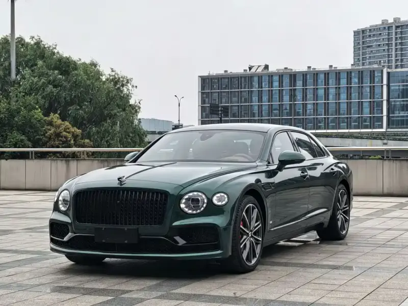 Bentley Flying Spur, 2022