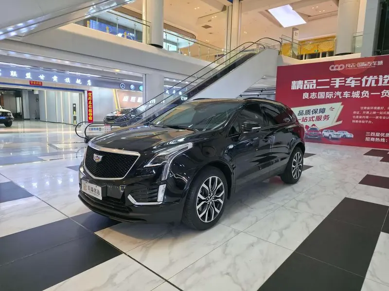 Cadillac XT5, 2022