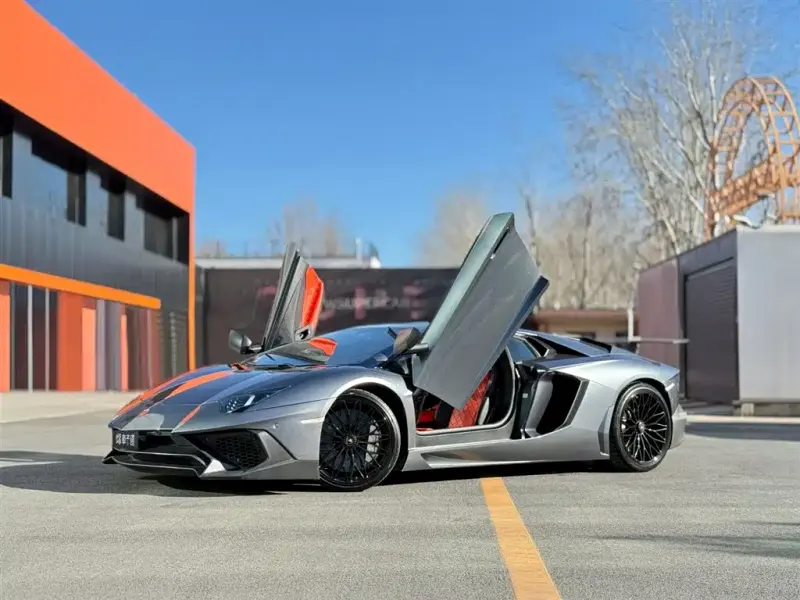 Lamborghini Aventador, 2016