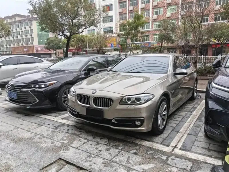 BMW 5 Series, 2011