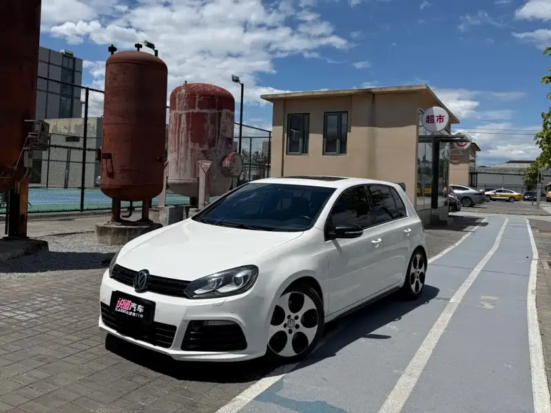 Volkswagen Golf GTI, 2014