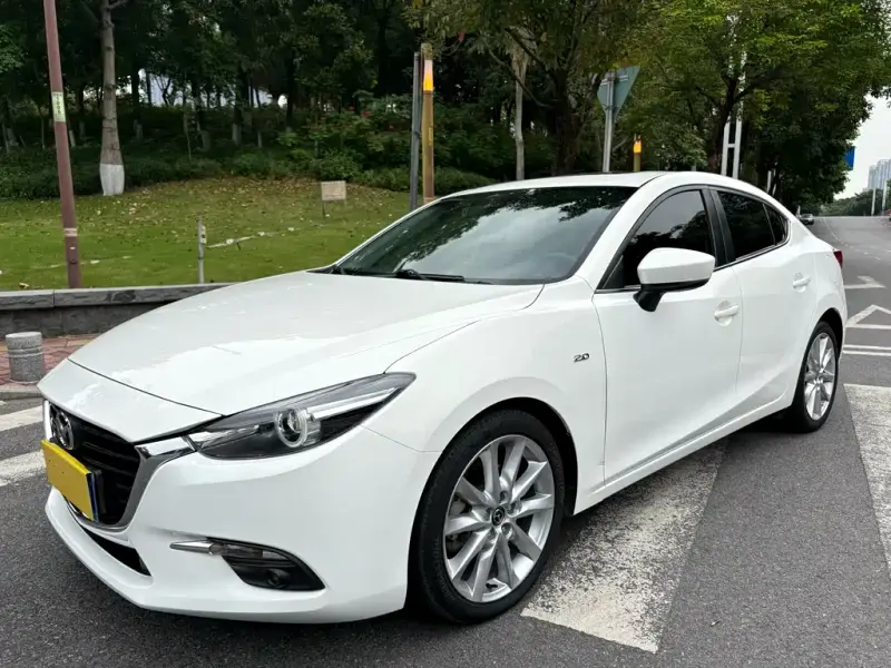 Mazda 3 Axela, 2018