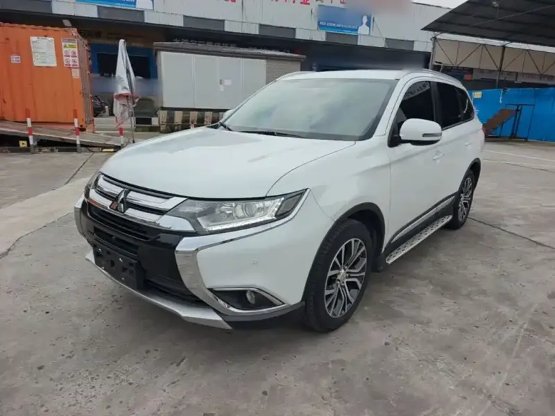 Mitsubishi Outlander, 2018