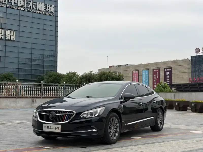 Buick LaCrosse, 2016