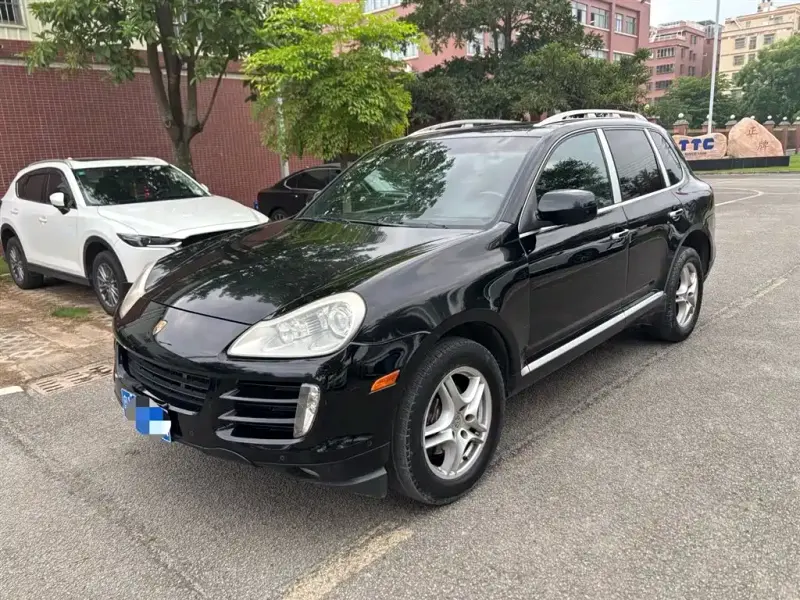 Porsche Cayenne, 2010