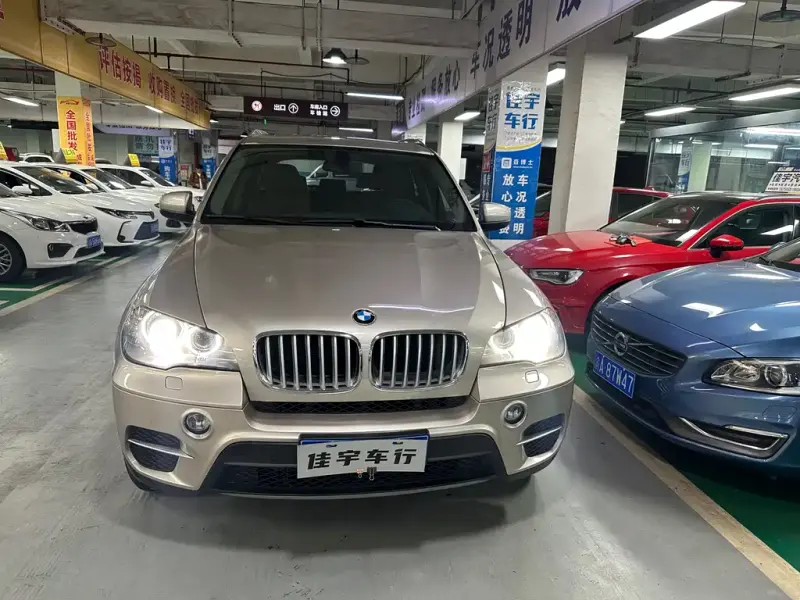 BMW X5 (Import), 2013