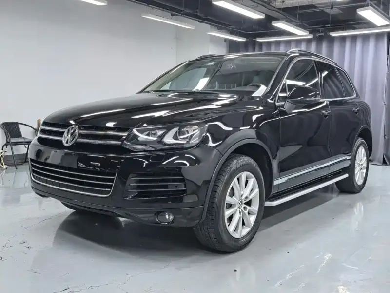 Volkswagen Touareg, 2012