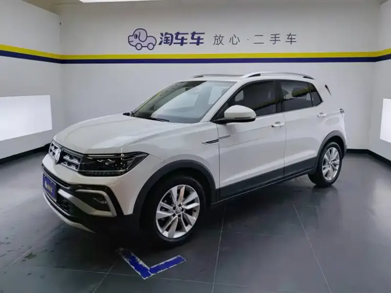 Volkswagen T-Cross, 2020