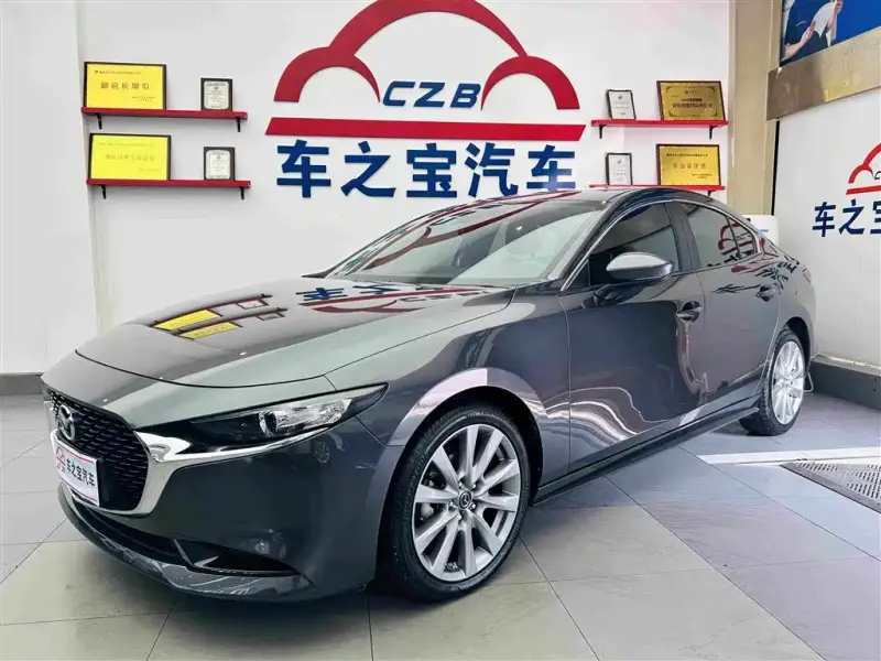 Mazda 3 Axela, 2021
