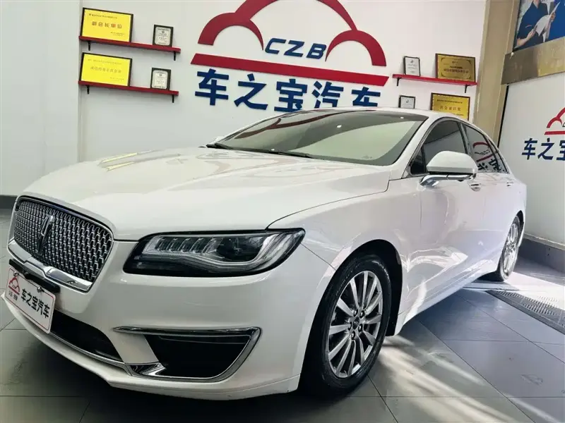 Lincoln MKZ, 2019