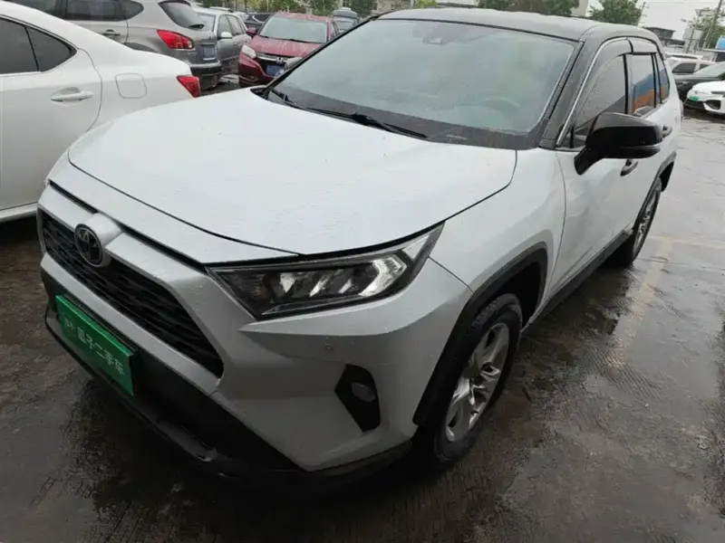 Toyota RAV4, 2021