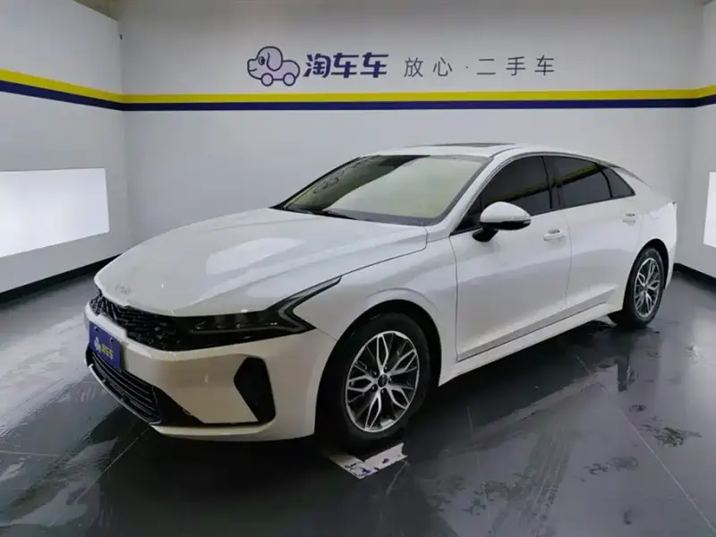 Kia K5, 2024