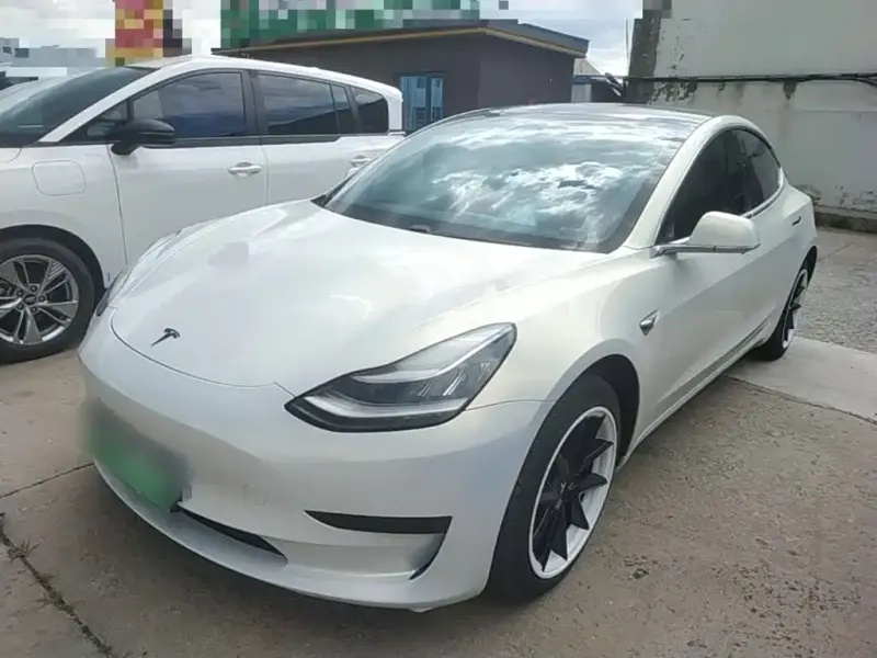 Tesla Model 3, 2020