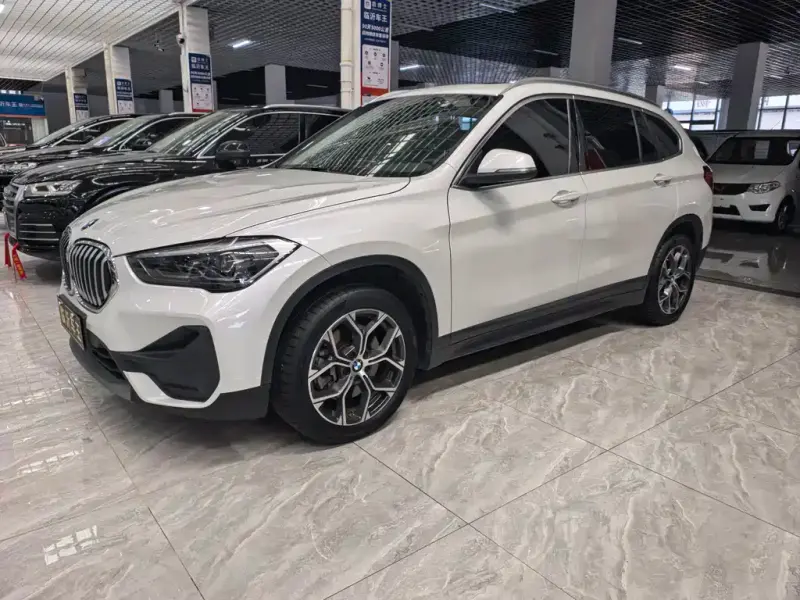 BMW X1, 2021