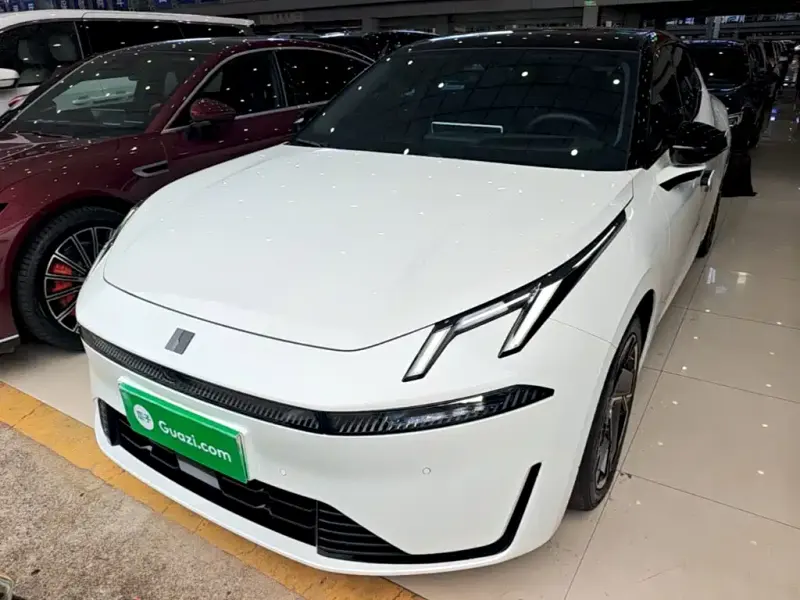 Lynk & Co 07 EM-P, 2025