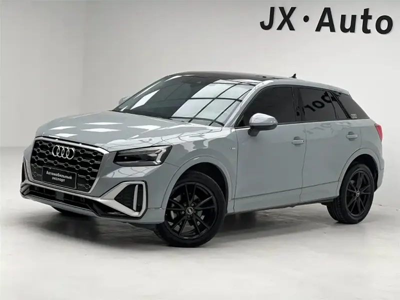 Audi Q2L, 2023