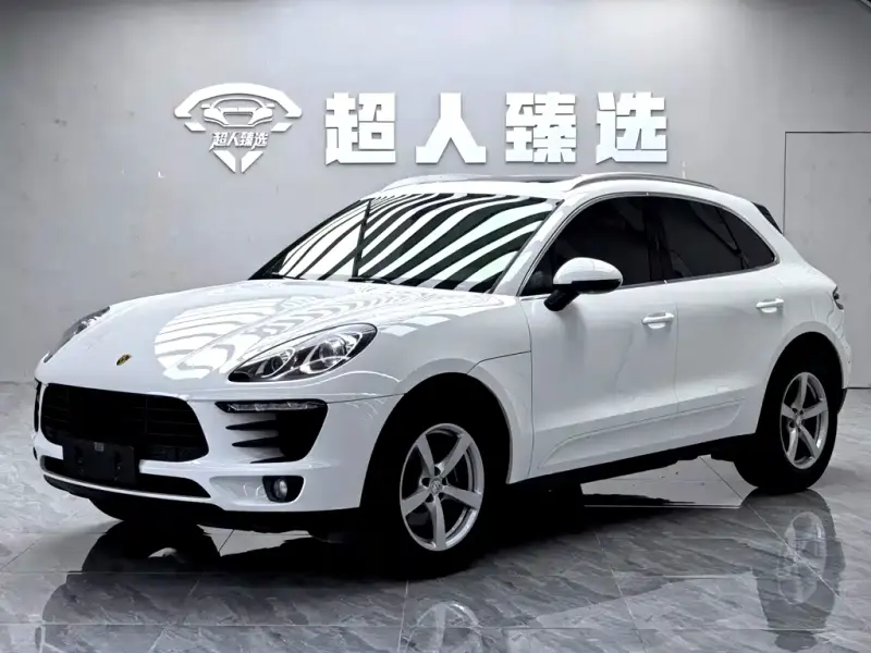 Porsche Macan, 2016