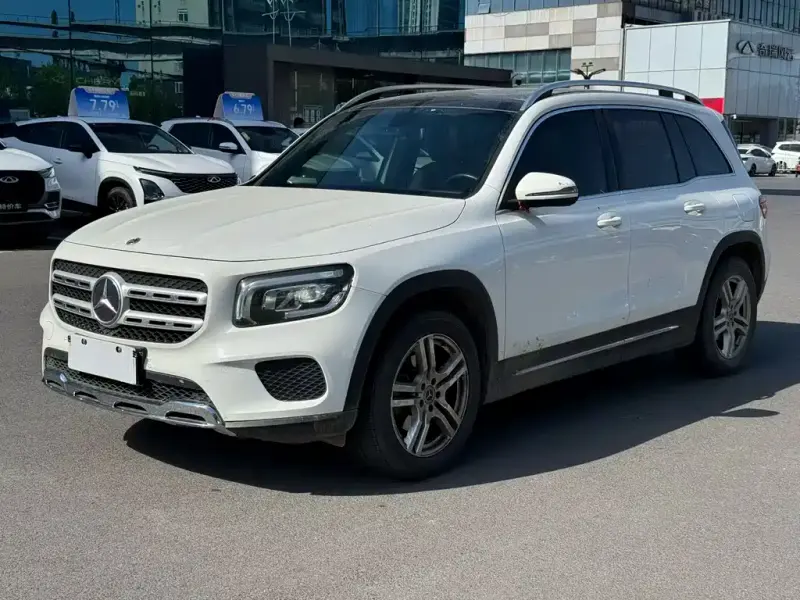 Mercedes-Benz GLB, 2022