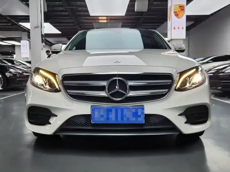 Mercedes-Benz E-Class, 2019