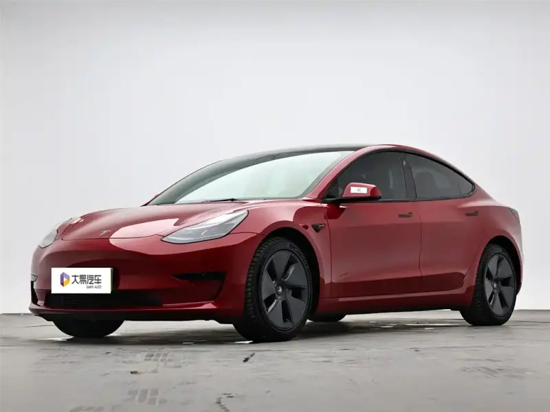 Tesla Model 3, 2021