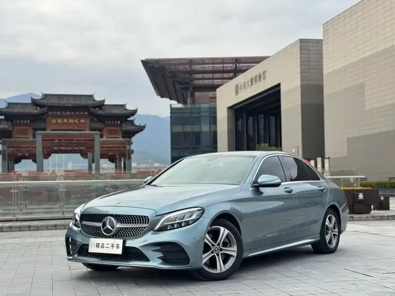 Mercedes-Benz C-Class, 2020