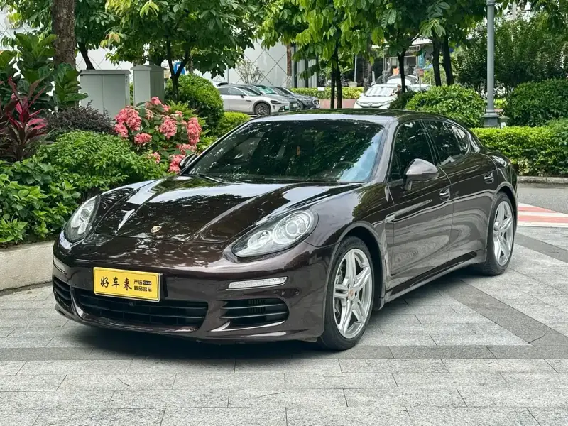 Porsche Panamera, 2014