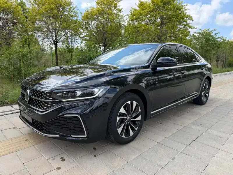 Volkswagen Passat, 2022