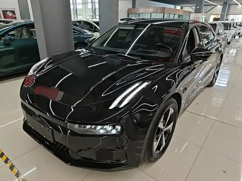 Zeekr 001, 2023