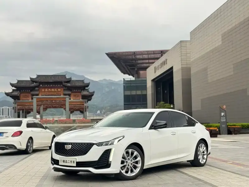 Cadillac CT5, 2023