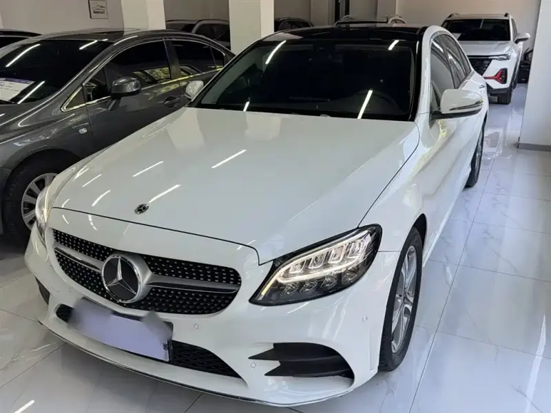 Mercedes-Benz C-Class, 2022