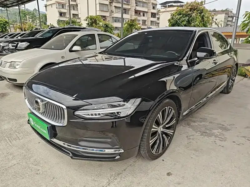 Volvo S90, 2023