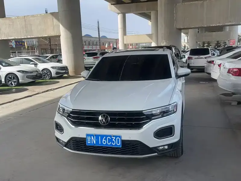 Volkswagen T-Roc, 2022